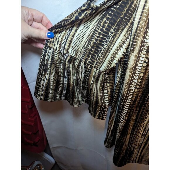 Robert Louis Women's Brown Bell Sleeve Cold Shoulder Top Size Small NWT RN87348 - Picture 3 of 15